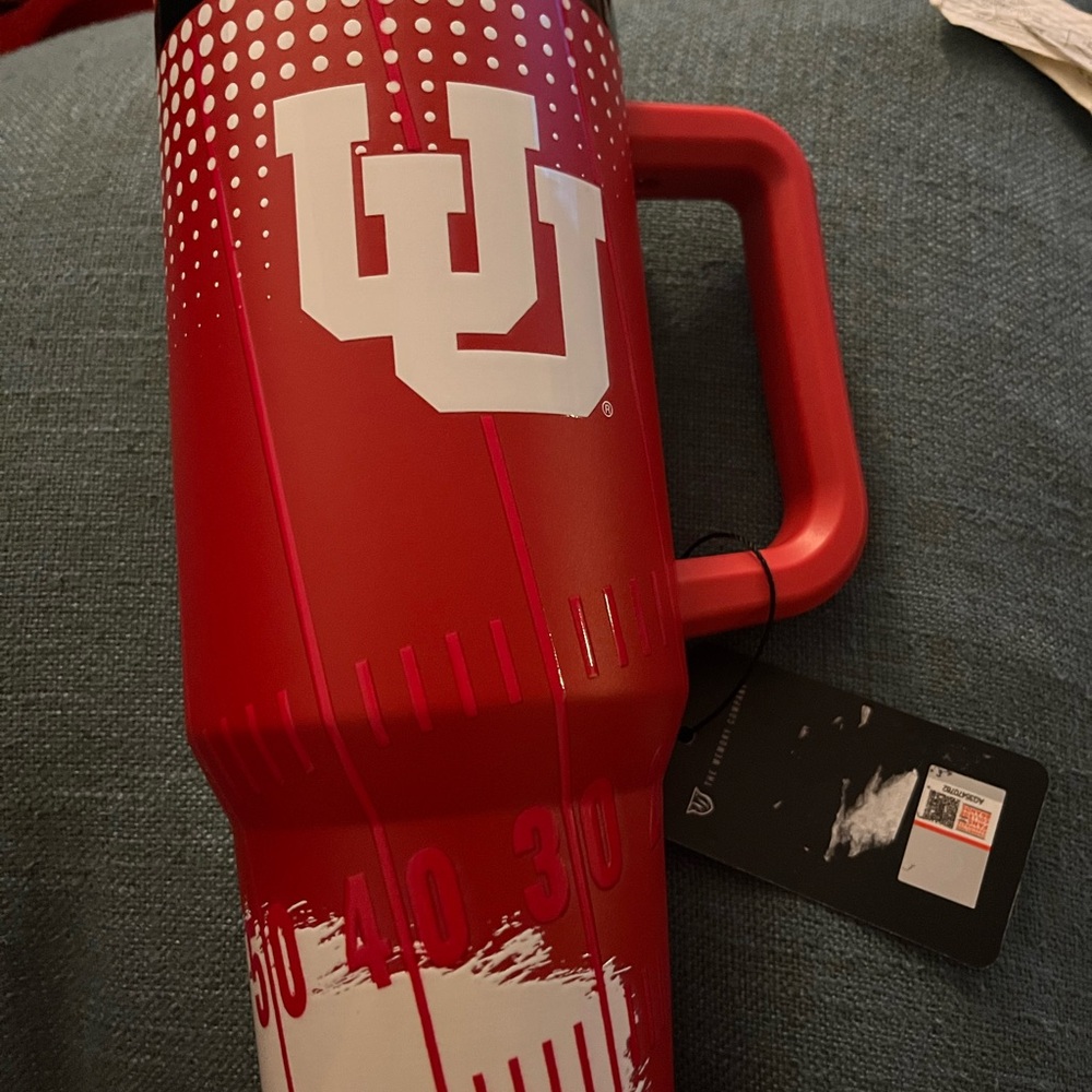 Utah Insulated 40oz flip top